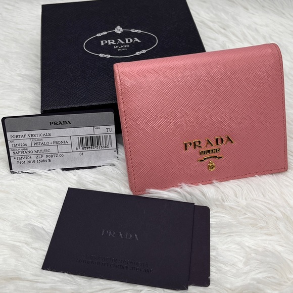 Pre-loved Prada Saffiano Leather wallet - Picture 7 of 9